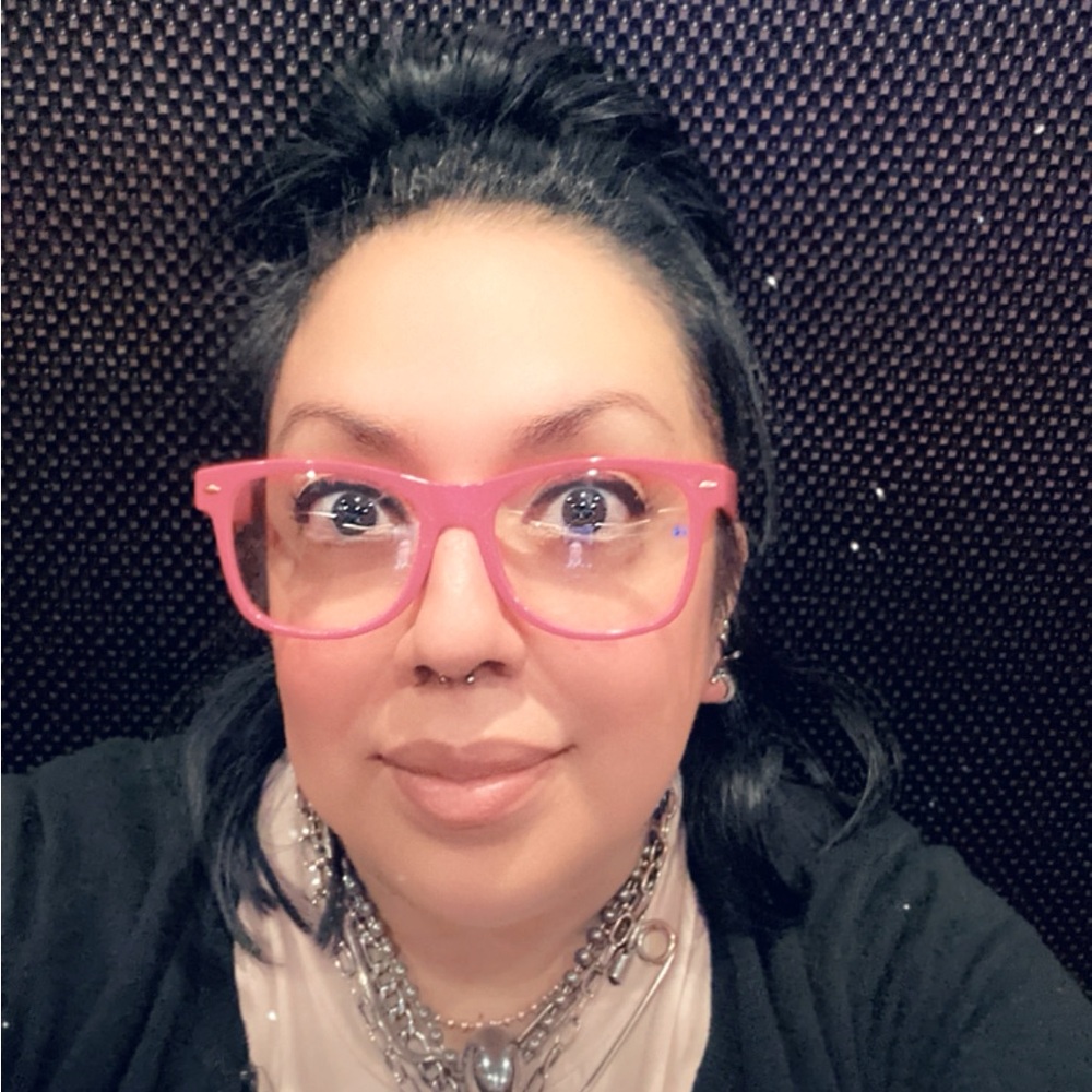 Meet your Posher, Vykee